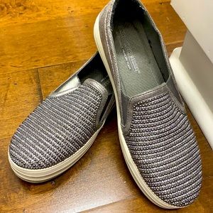 Skechers street memory foam